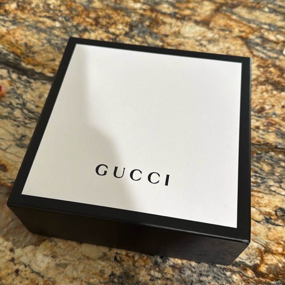Gucci gift box - NEW (7.5”x7.5”x3”)